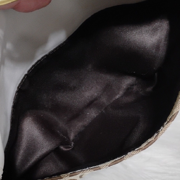 SALE! Coach Bleeker Signature Canvas/Leather Flap Shoulder Bag 2000's - Picture 14 of 14